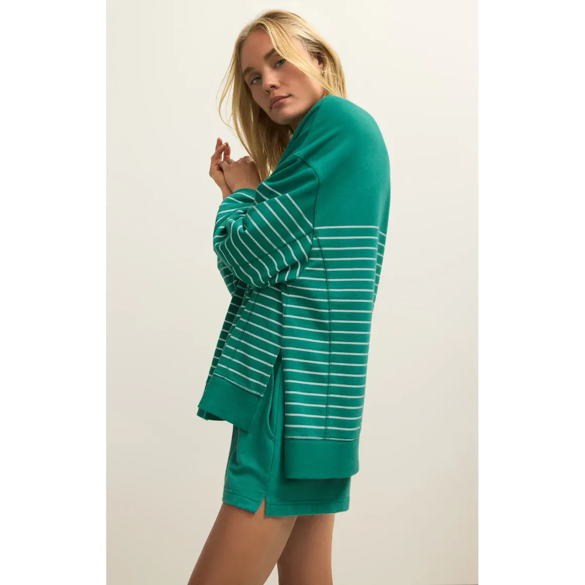 Z-supply-modern-weekender-stripe-la-palma-3.jpg