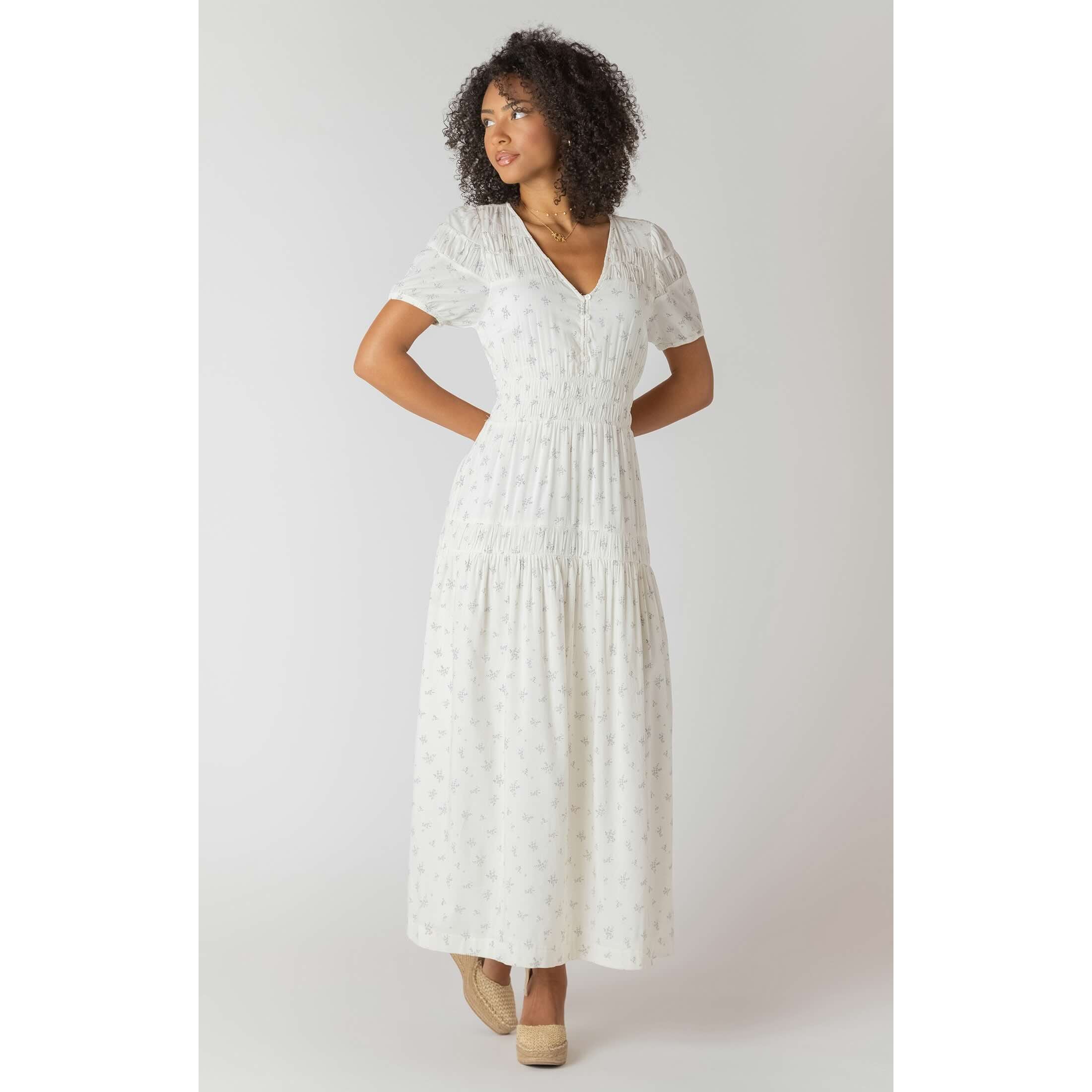 room34-botton-smoking-dress_6730f362-22e1-4cae-a497-e47da4ecbdab.jpg