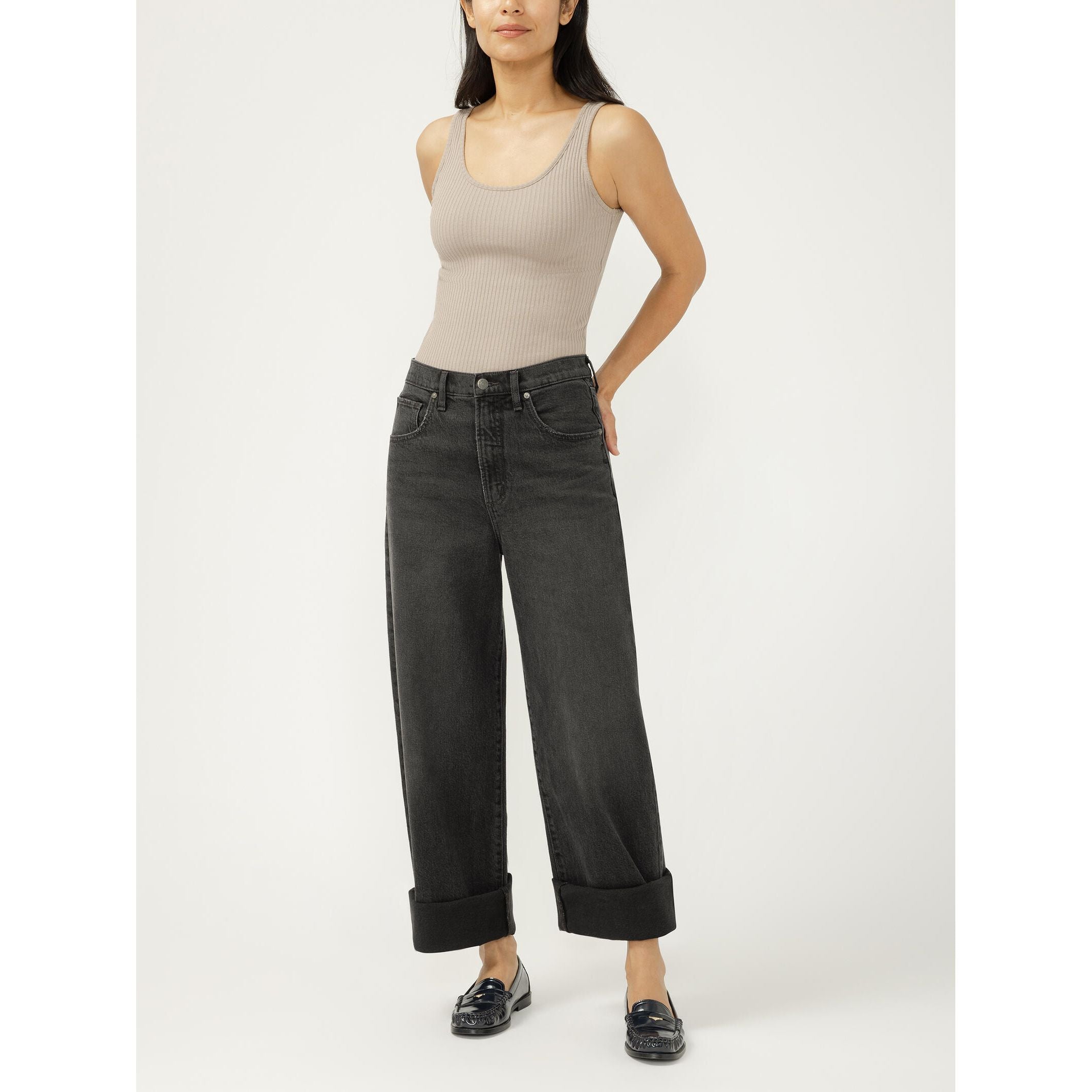 silver-be-easy-wide-leg-crop-onyx-1.jpg