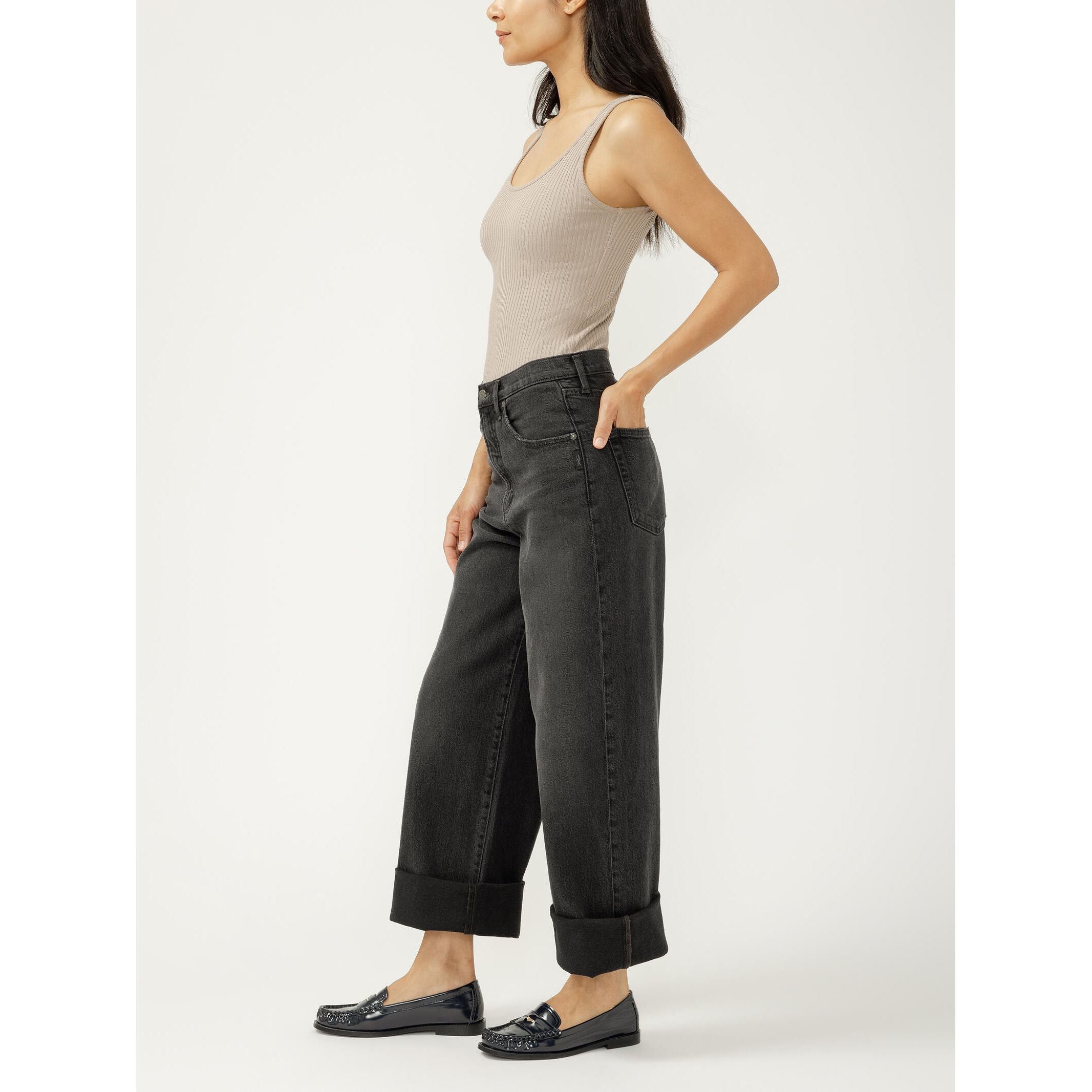 silver-be-easy-wide-leg-crop-onyx-3.jpg