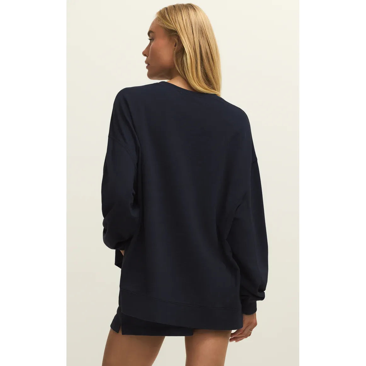 z-supply-modern-weekender-sweatshirt-eclipse-2_f13e52f7-fc00-4c66-bb0c-86b6c740e44b.jpg